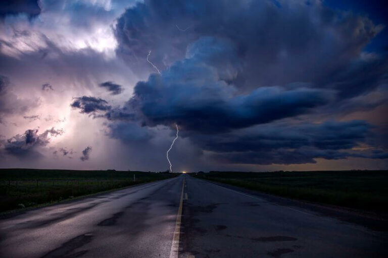 Thunder & Lightning All Spiritual Meanings & Symbolism